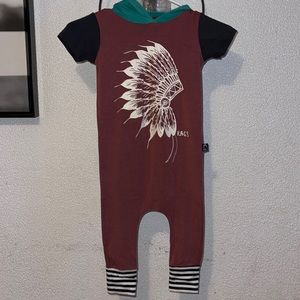 Rags to Raches Sand hooded Native RETIRE print